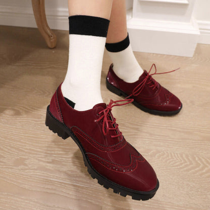 Women's Round Toe Carved Lace-Up Flat Oxford Shoes