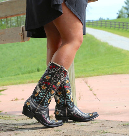 Women's Ethnic Embroidery Puppy Heel Cowboy Mid Calf Boots