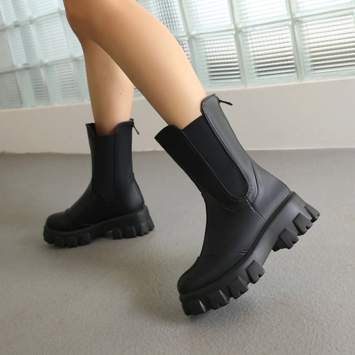 Women's Round Toe Stretch Block Chunky Heel Platform Short Boots