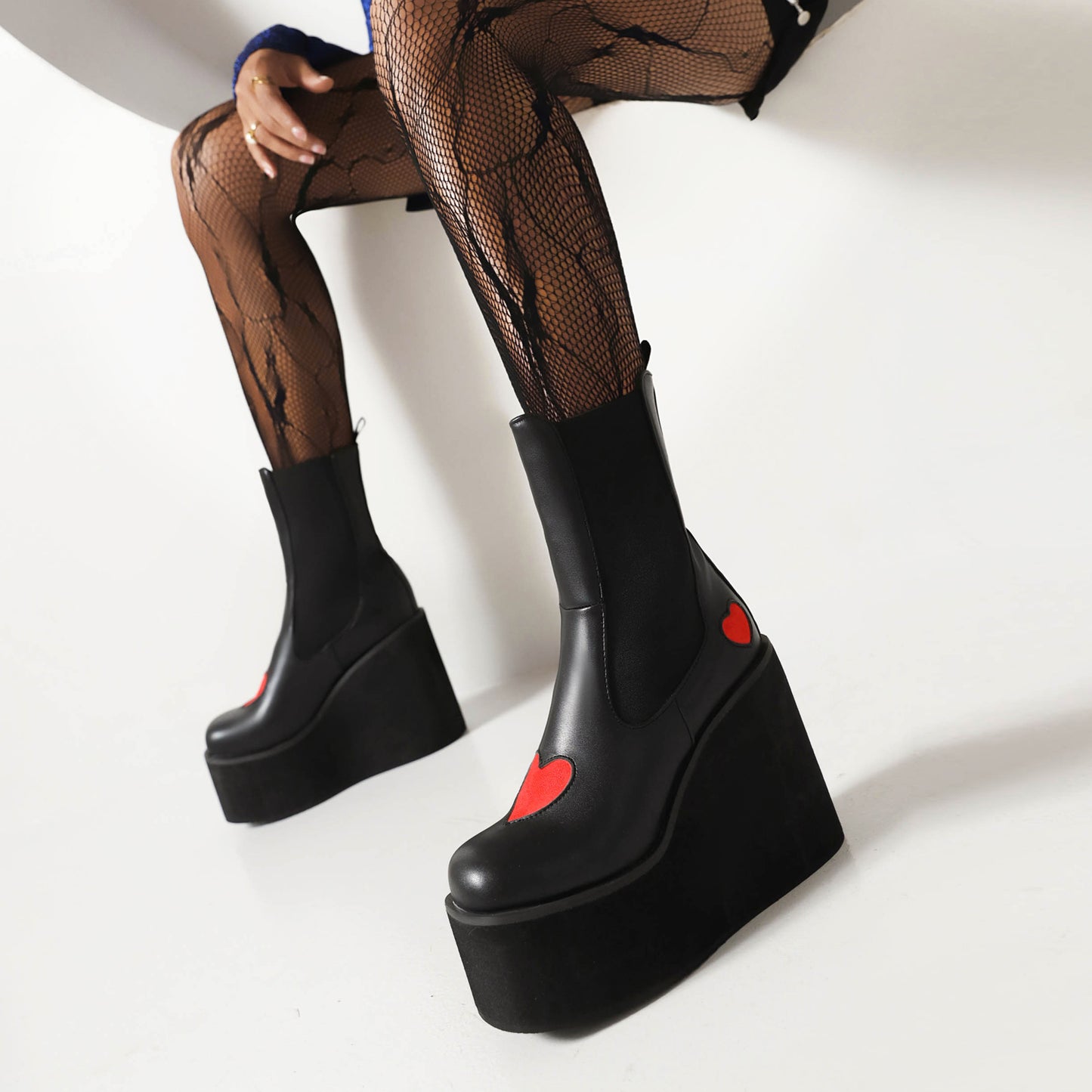 Women's Pu Leather Round Toe Love Hearts Stretch Wedge Heel Platform Short Boots