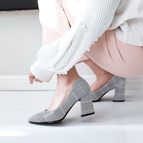 Women Pointed Toe High Heeled Chunky Heels Pumps