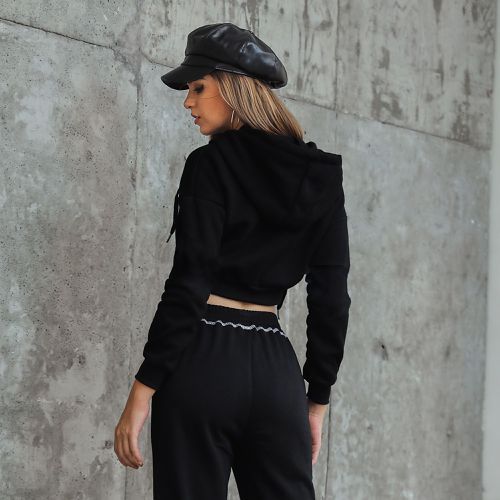 Hooded Full Sleeves Navel-baring Short Contrast Women Sweater