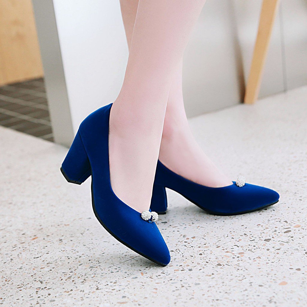 Woman Pointed Toe High Heeled Bridal Shoes