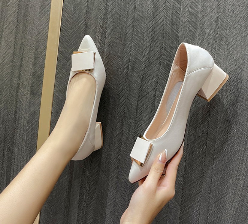 Bow Pumps Medium Chunky Heel Shoes for Woman 2688